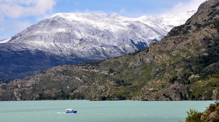 La Quetru llega a puerto